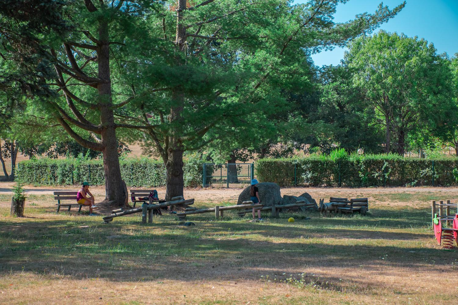 Village De Gites Du Malzieu Le Malzieu-Ville Ngoại thất bức ảnh